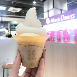 ミルクソフトクリーム(ミサキドーナツ FOOD&TIME ISETAN OFUNA店)