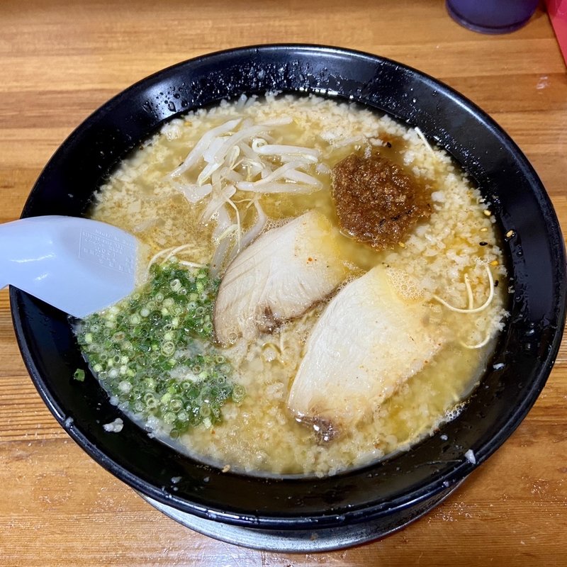 博多雲海(らーめん六長屋(ろくちょうや))