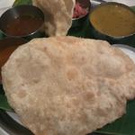 VEGETARIAN MEALS(南インドの軽食と定食　三燈舎)
