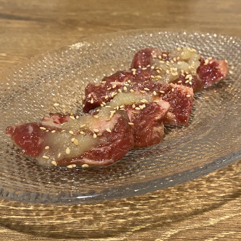にんにく塩ハラミ(炭火焼肉 フラワー)