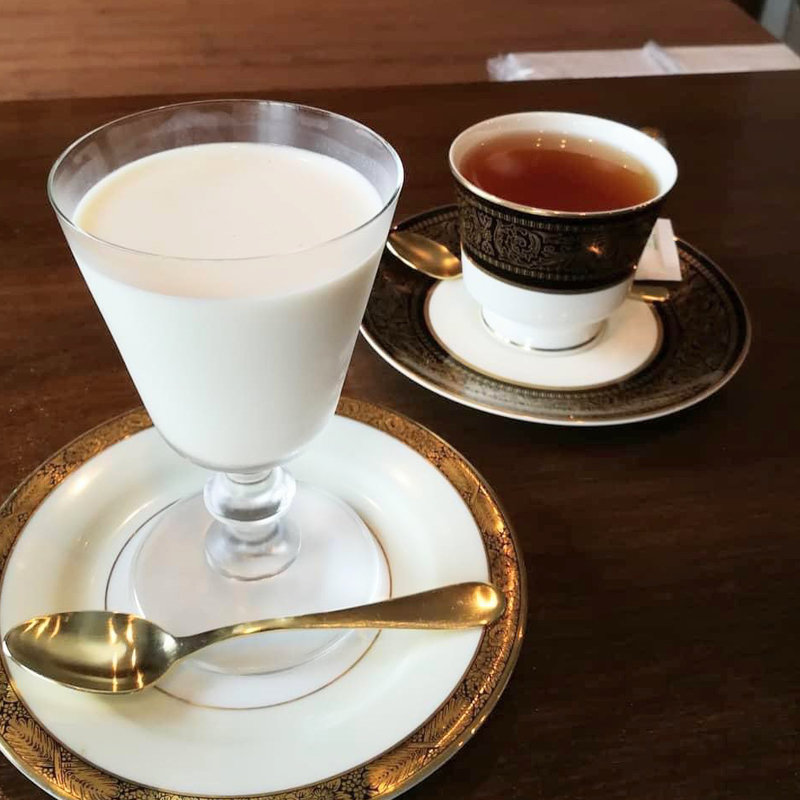 鉄観音のパンナコッタ(喫茶半月)