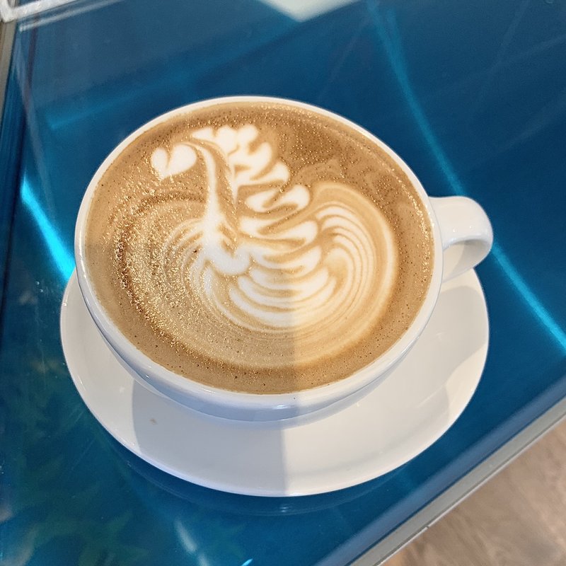 カフェラテ(ブルーボトルコーヒー　梅田茶屋町カフェ)