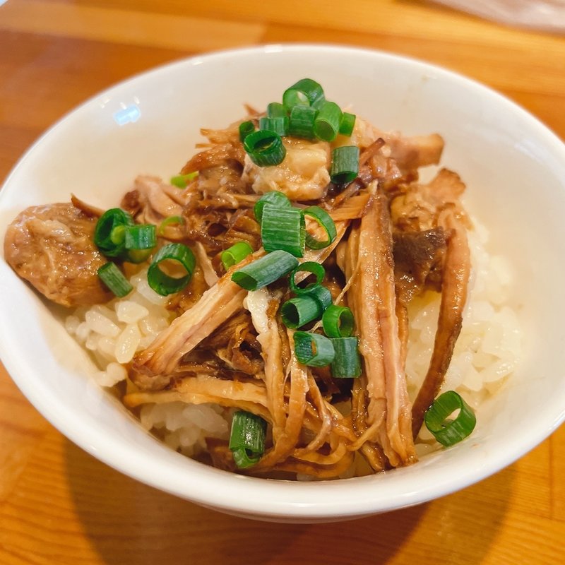 豚ほぐし飯(麺堂HOME （めんどうほーむ）)