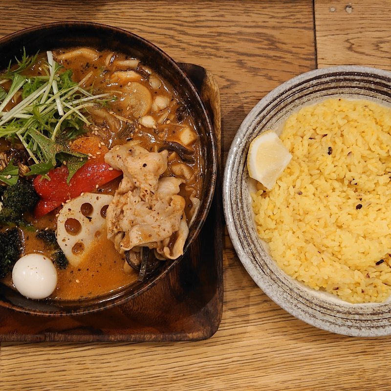 上富良野ラベンダーポークの
豚しゃぶと7種きのこの森(スープカレーGARAKU （ガラク）)