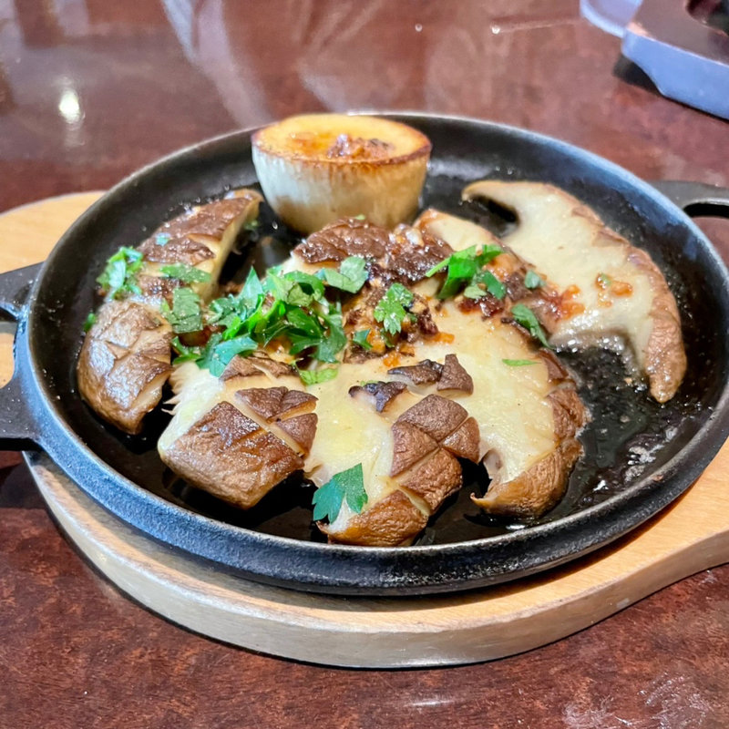 白神あわび茸の石窯グリル(ポロポロ （POLLO PORRO）)