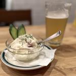 マッシュポテトベーコンサラダ(CRUZ BURGERS & CRAFT BEERS （クルズバーガーズ アンド クラフトビア）)