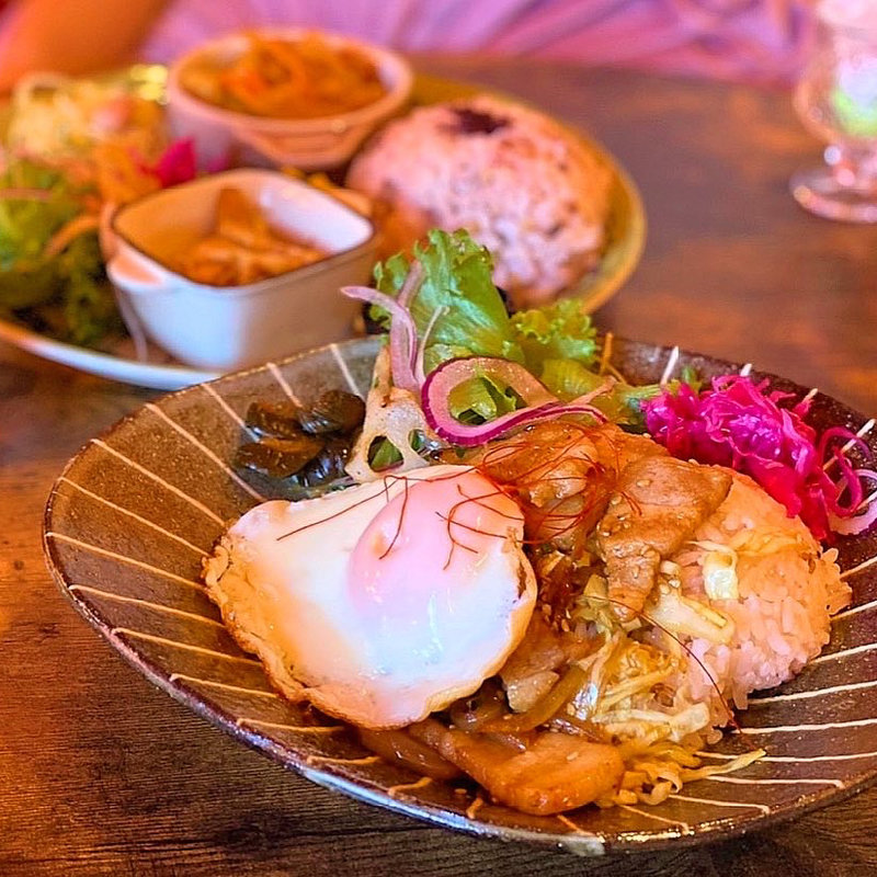 豚丼(cafe 洋燈（ランプ）)