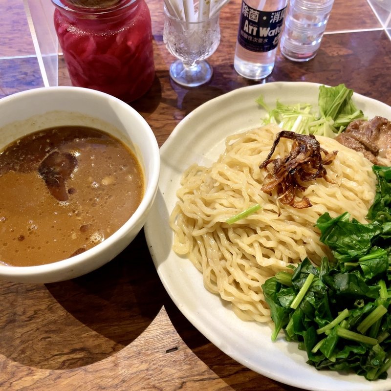 カレーつけ麺（ほうれん草マシ）(まんねんカレー )