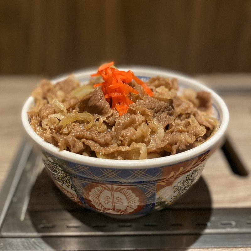 牛丼(焼肉&手打ち冷麺 二郎 KANAYAMA)