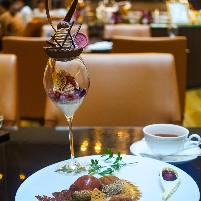 プラチナマロンパフェ(ラウンジ　リバーヘッド　ホテルグランヴィア大阪 )