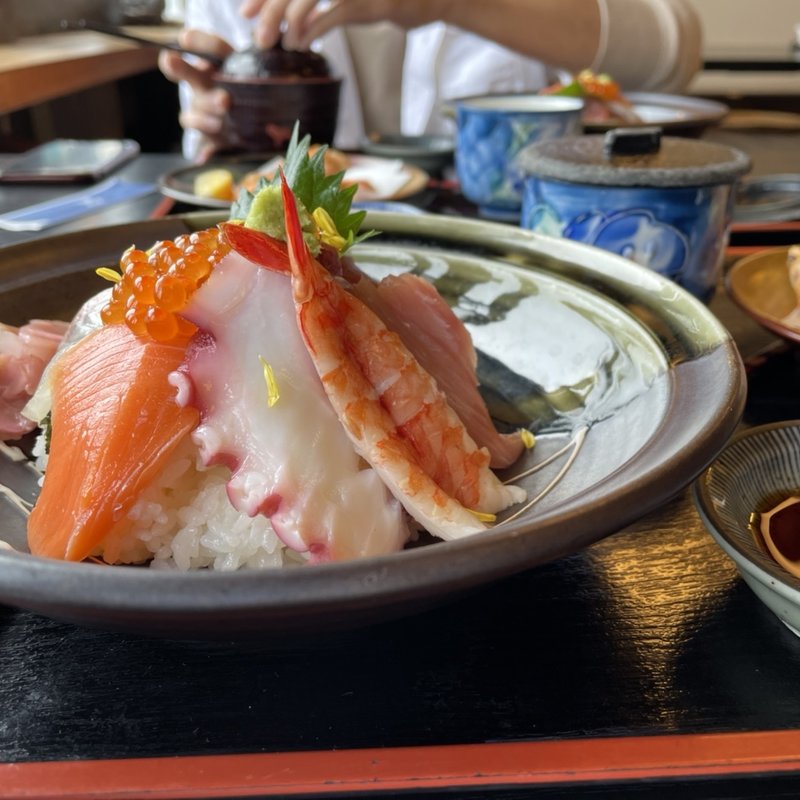 海鮮丼(厨 )