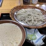 冷やしとろろそば(割烹 橋本屋)