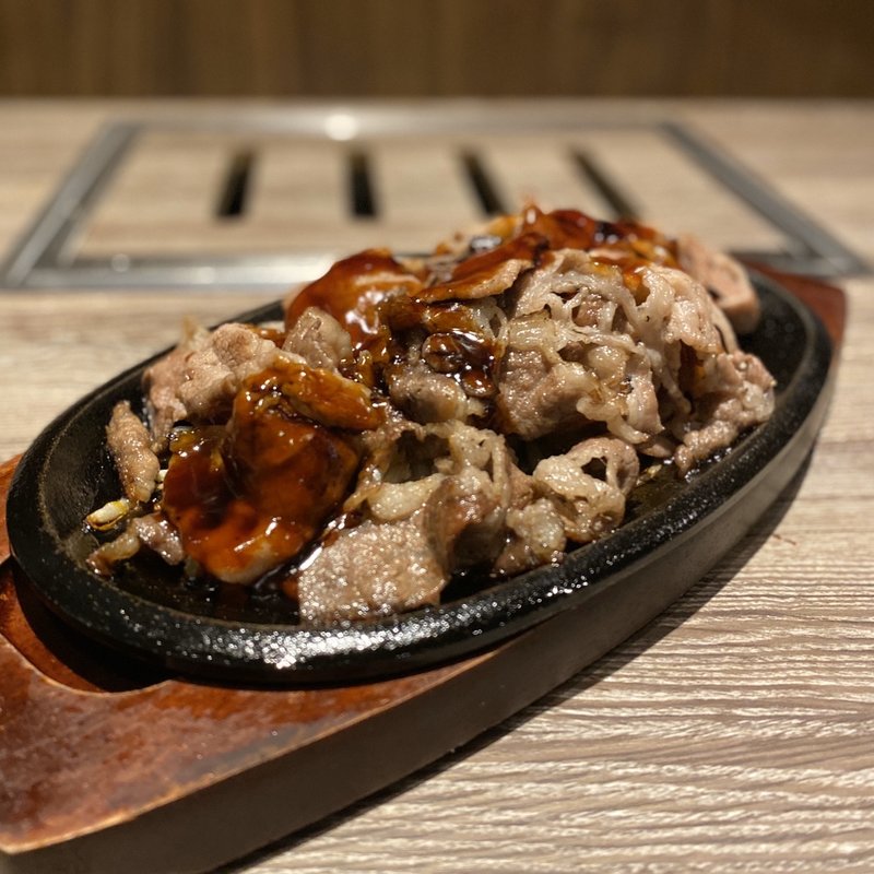 牛焼肉(焼肉&手打ち冷麺 二郎 KANAYAMA)