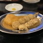 トリダシ白湯おでん(三河鶏もも串、コーチンつくね串、生姜はんぺん)