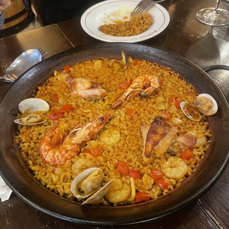 魚介のパエリア(バル ポルティージョ （Bar Portillo）)