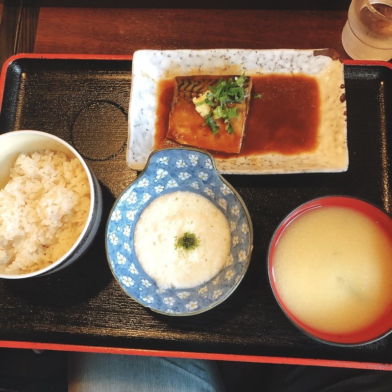 鯖の味噌煮定食 とろろ付(○△□まるさんかくしかく)