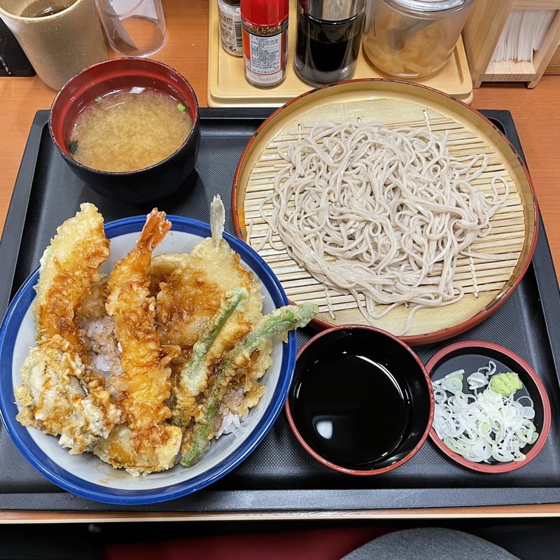 天丼＋牡蠣天1個＋小もりそば(天丼てんや 赤坂見附店)