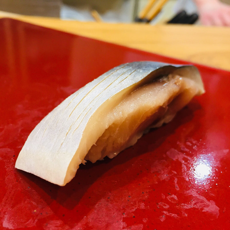 真鯖の握り(鮨まぁさ)