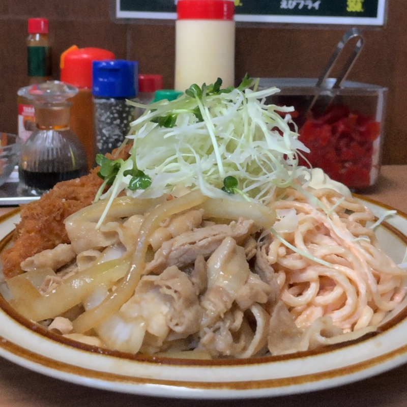 ひらめフライ しょうが焼き 定食(キッチン南海 本店)