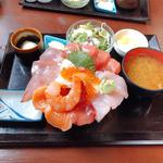 海鮮丼(魚がし )