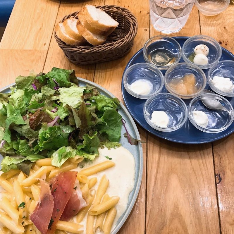 Today’s lunch plate (タカナシ ミルクレストラン)