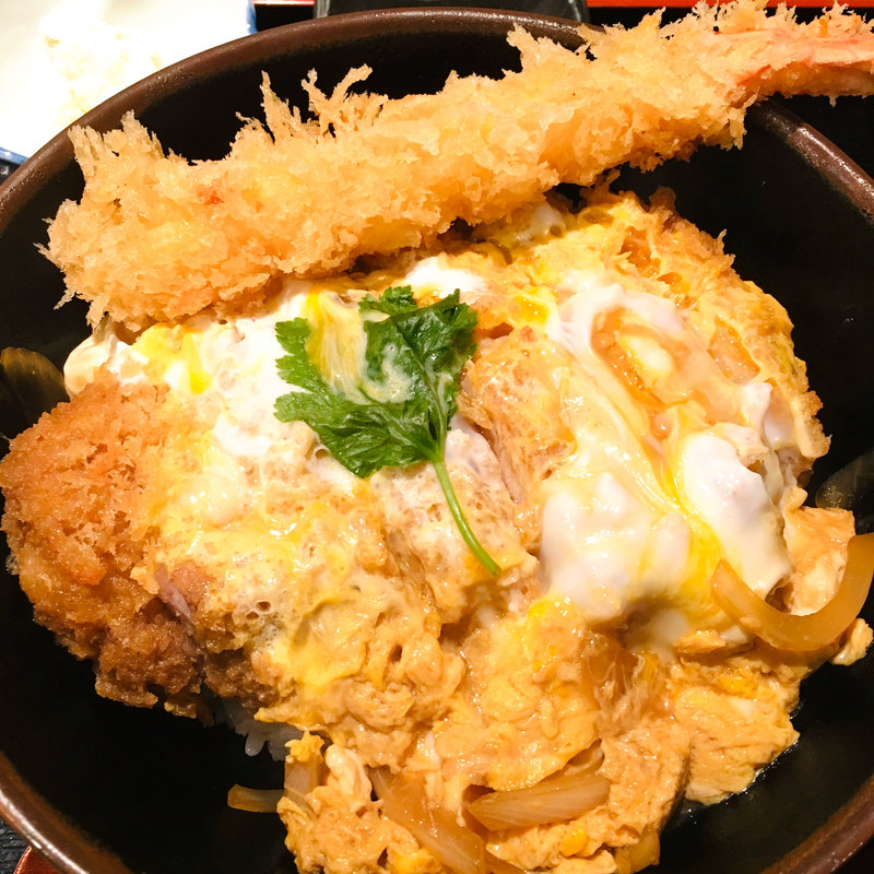 かつ丼(とんかつ いわい)