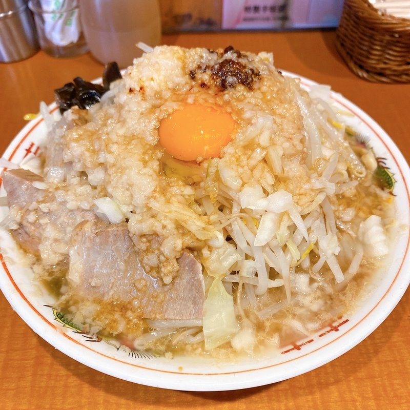 ラーメン（生卵トッピング）(ぽっぽっ屋水道橋店)