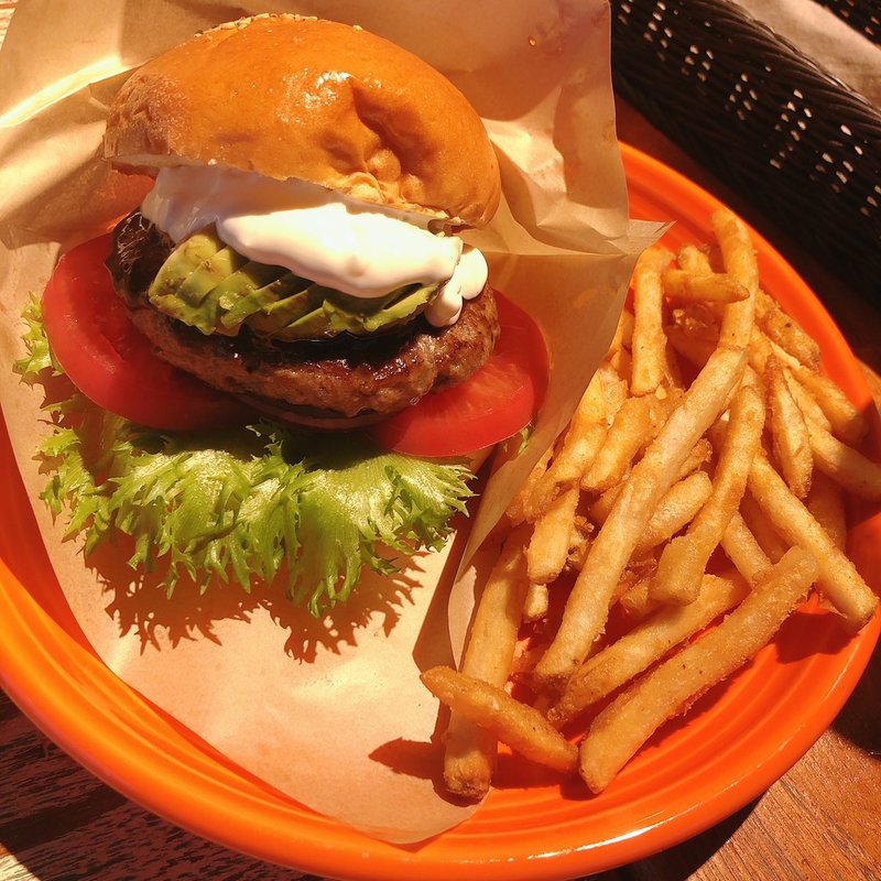 アボカドバーガー(コナズ珈琲ビバモール加須)