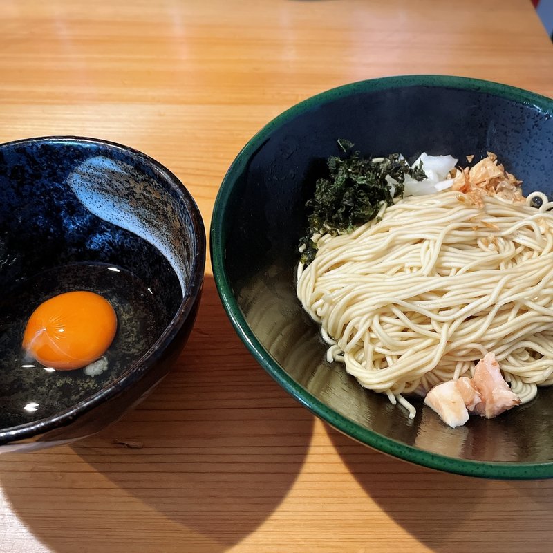 味付き替え玉＋生卵(麺屋 さくら井)