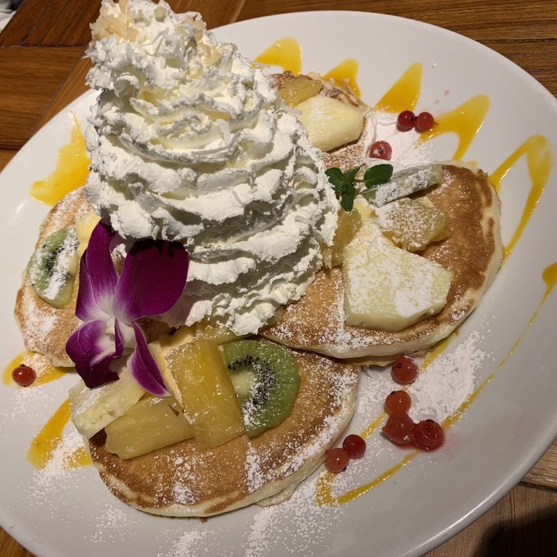 ゴールデンパイン＆ホイップ(コナズ珈琲ビバモール加須)