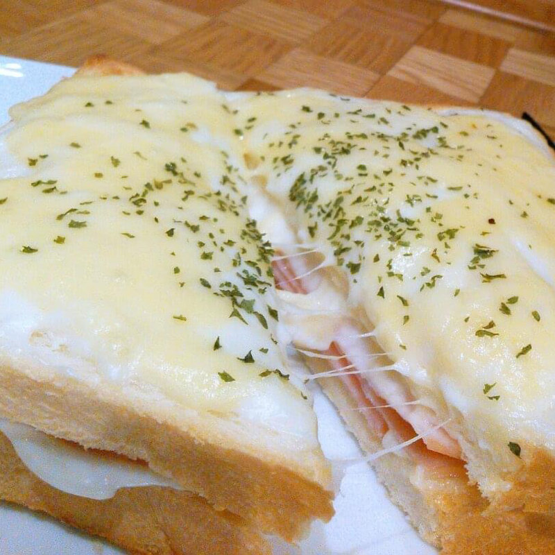 クロックムッシュ(フェブラリーカフェ （FEBRUARY CAFE）)