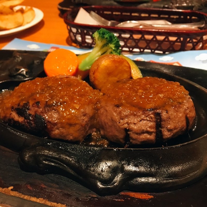 げんこつハンバーグ(炭焼きレストランさわやか 掛川インター店 （スミヤキレストランサワヤカ）)