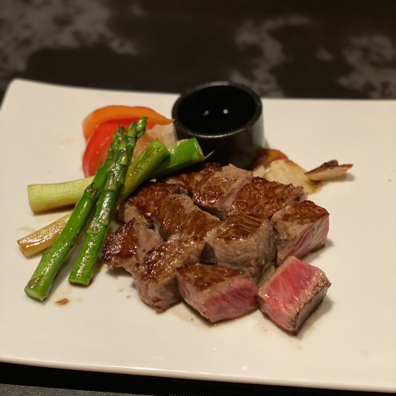 黒毛和牛サーロインステーキ(鉄板焼き　天)