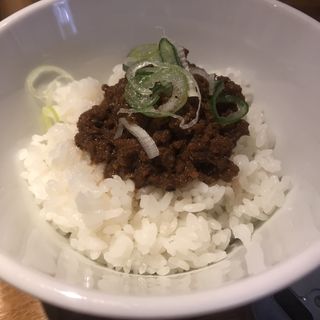 肉味噌丼(麺巧 潮 上野製麺所)