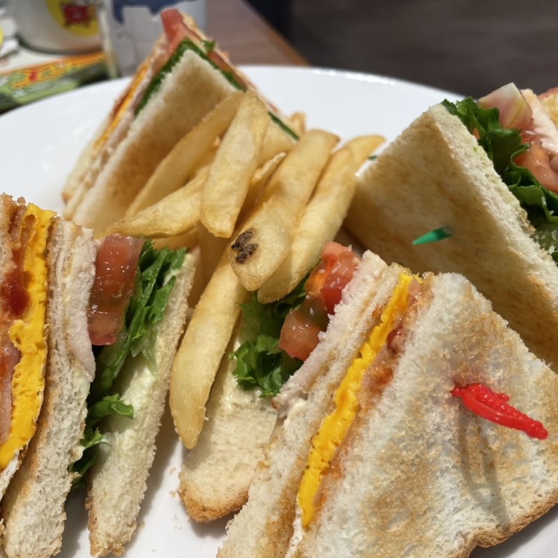 アメリカンクラブ(デニーズ 溝ノ口駅前店)