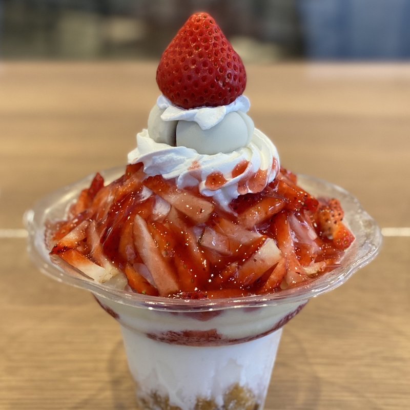 雪氷いちご(三角堂)