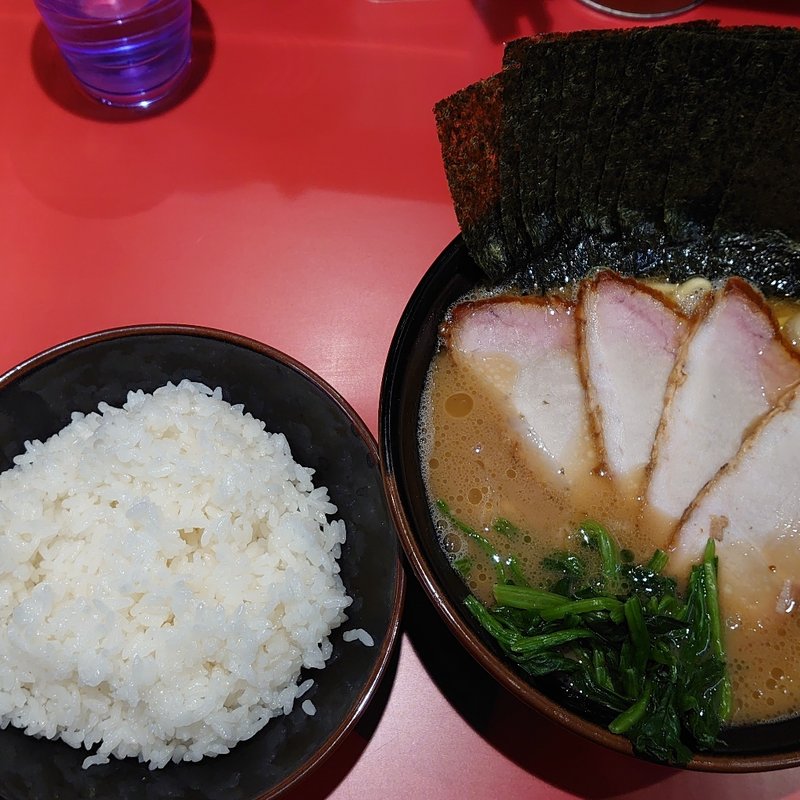 チャーシューメン+のり ライス(横浜ラーメン真砂家)