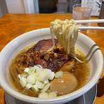 らーめんmacro(煮玉子トッピング)(人類みな麺類東京本店)