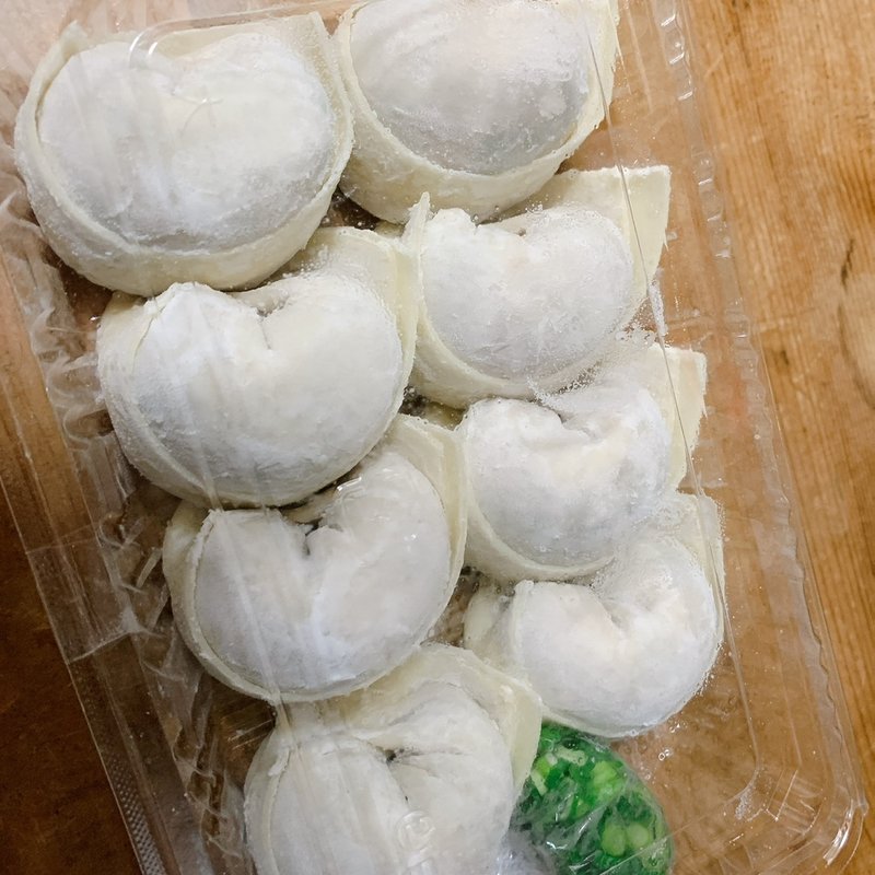 ミックスわんたん 〔8個入り〕(上海わんたん・食彩厨房)