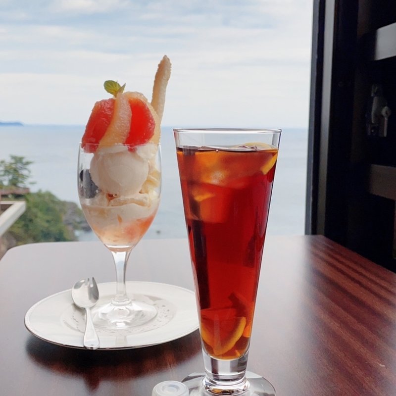 季節のパフェ(Restaurant&Sweets花の妖精)