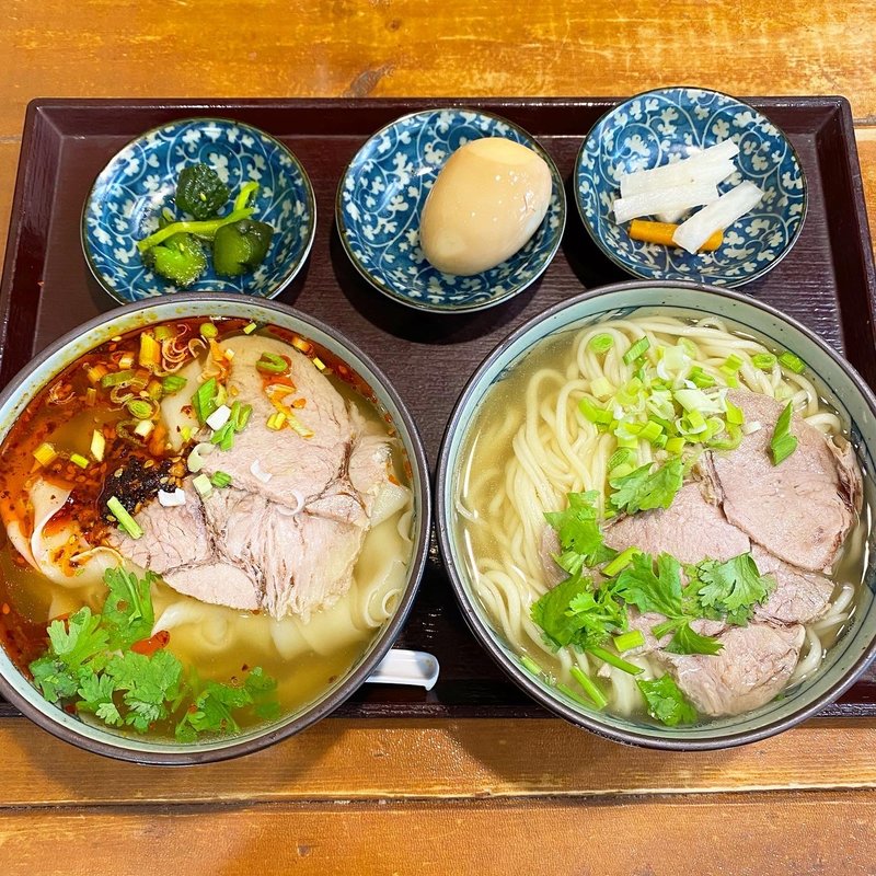 蘭州牛肉麺セット(耶曼牛肉面)