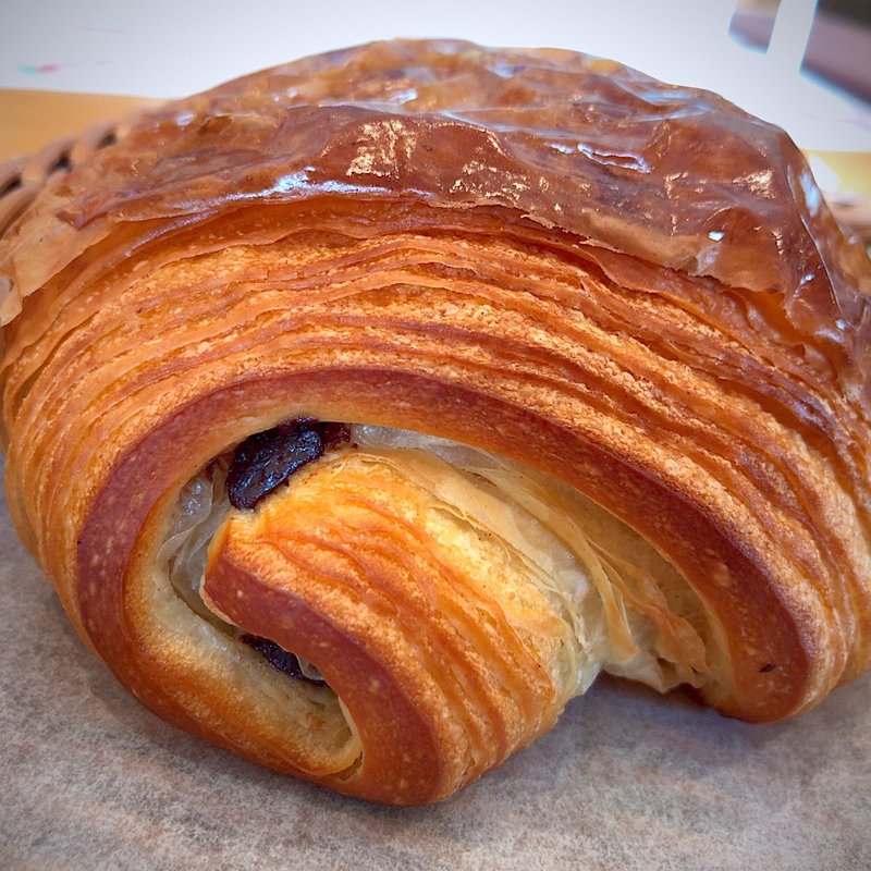 北海道産小麦のパン・オ・ショコラ(フェルム ラ・テール 美瑛)