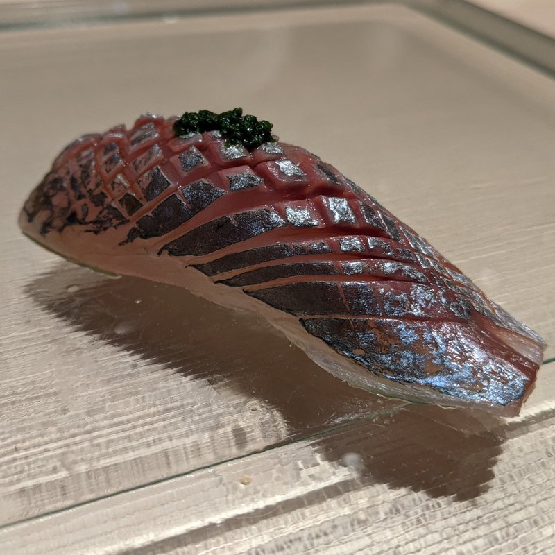 鹿児島出水産マアジ(横浜 鮨 黒潮海閤)