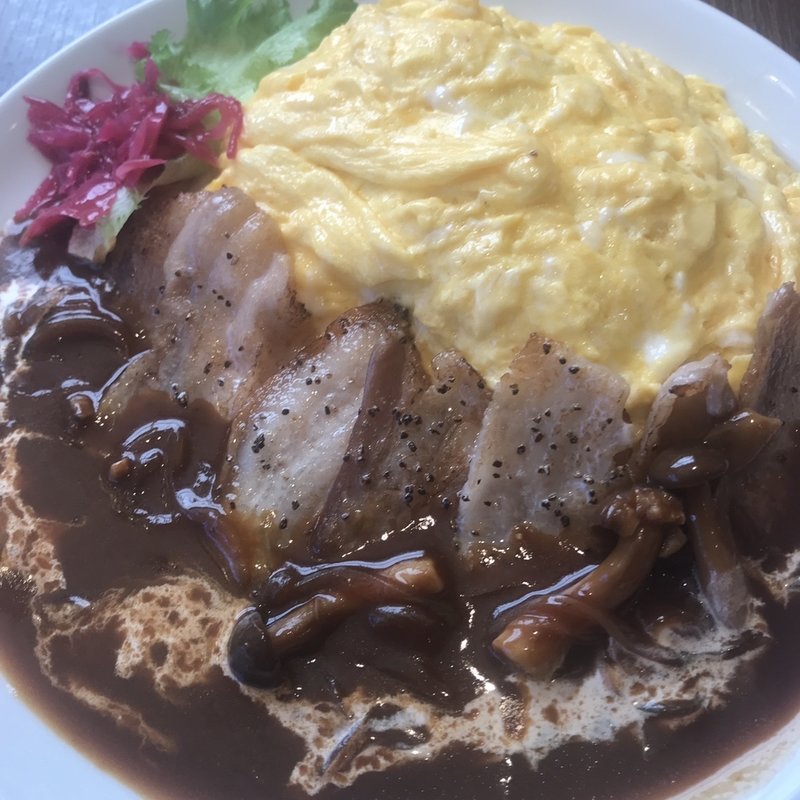 イベリコ豚のとろとろオムライス(高倉町珈琲 小平店)