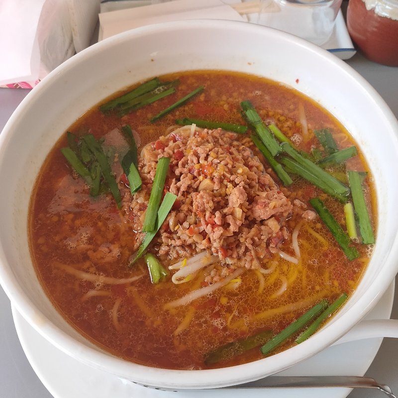 台湾ラーメン(辛)(味世 （みせい）)