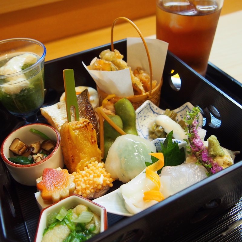 昼のコースやさか(祇園ゆやま )