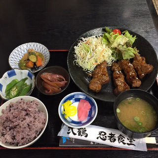 伊賀豚トンテキ定食(ニカク食堂 )