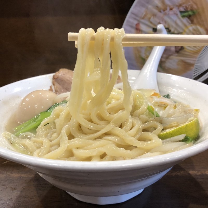 塩タンメン(自家製多加水極太麺ISAMI)