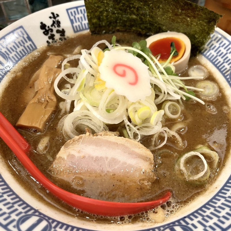 魚介醤油ラーメン(小僧またおまえか。)