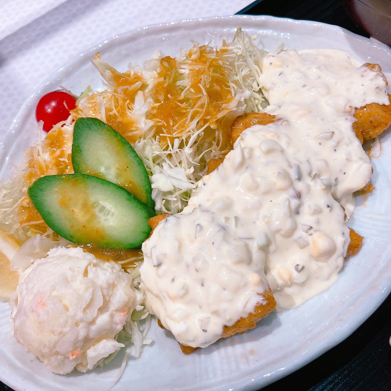 名物 チキン南蛮定食(焼鳥酒場 とりじん )